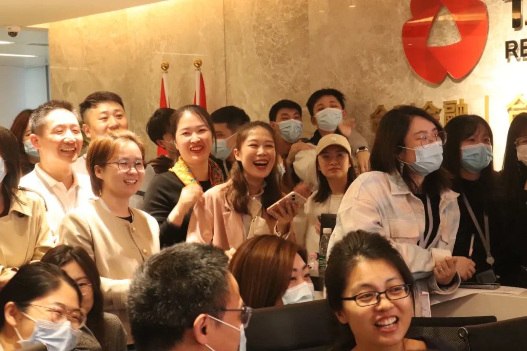 平顶山银行怎么办理刷卡机_”心凝聚 新启航“合利宝2021年终总结暨2022年暖春嘉年华圆满举行